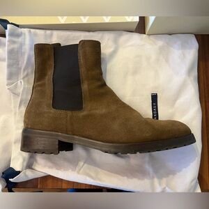 Margaux The Chelsea Boot, Moss, 39 W (US 8.5)